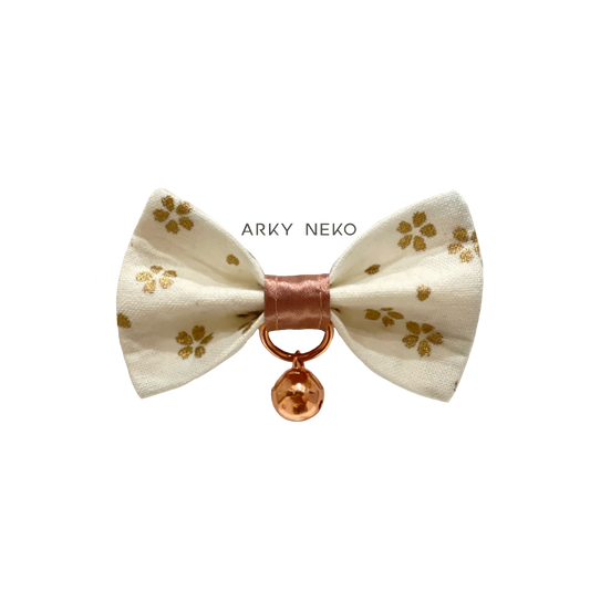 Cotton cat bow with bell
